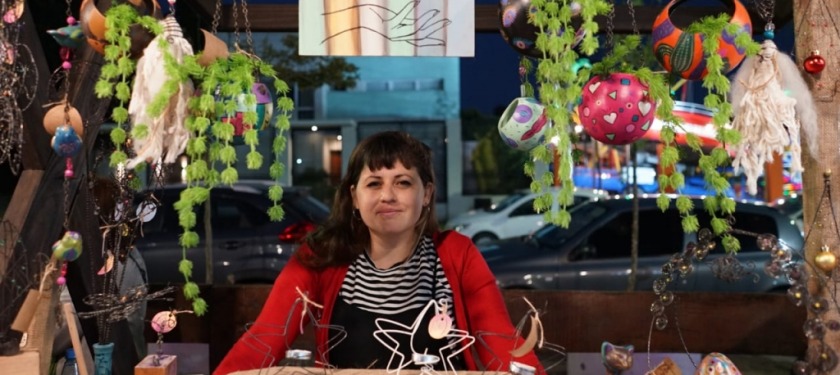 YA FUNCIONA LA FERIA �PUNTO VIOLETA�