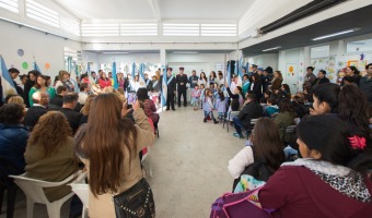 Emotiva inauguracin  del Jardn 907 Ren Favaloro