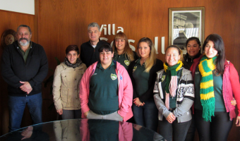 Las campeonas de rugby visitaron al Intendente