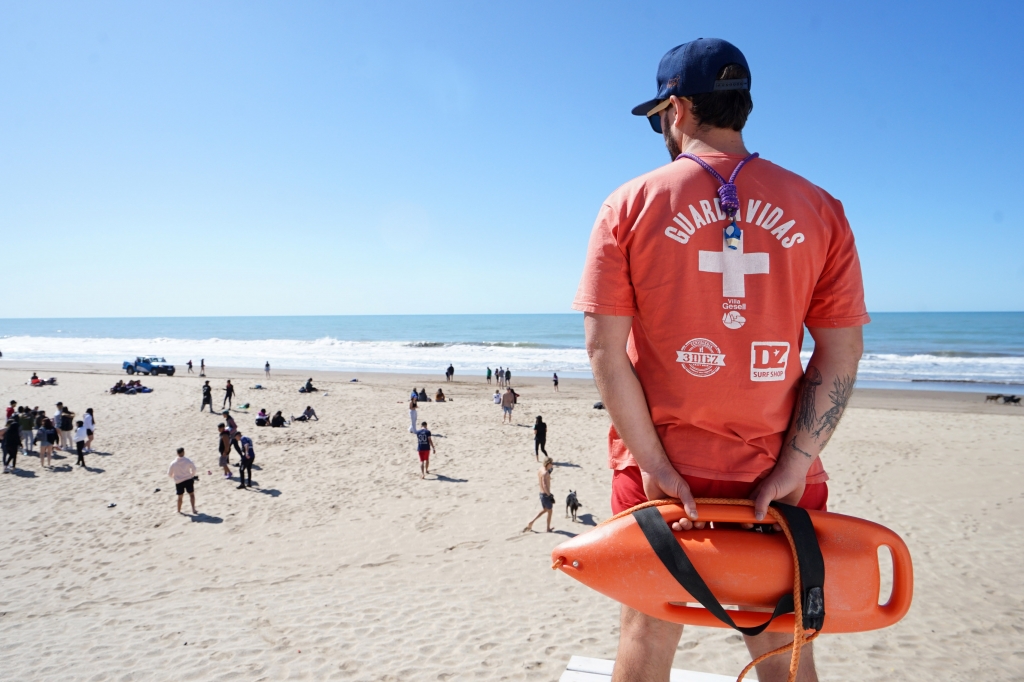 DIRECCION DE SEGURIDAD EN PLAYAS: RECOMENDACIONES PARA ESTE FIN DE SEMANA  LARGO :: Gesell.gov.ar