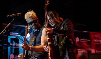 Imponente concierto de Airbag al aire libre