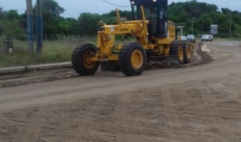 LUEGO DE LA TORMENTA, EL MUNICIPIO TRABAJA EN EL ARREGLO DE CALLES