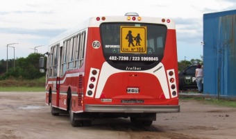 Comenz a funcionar el servicio temporario de transporte escolar gratuito.