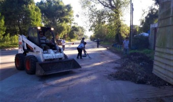 LIMPIEZA A LO LARGO DEL ASFALTO DE AVENIDA CIRCUNVALACIN