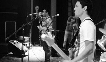 Impactante show de bandas en Villa Gesell