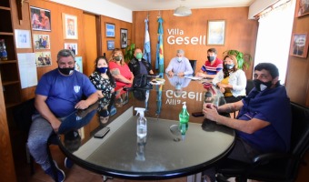 EL INTENDENTE ANUNCI UN AUMENTO DEL 10% PARA LOS MUNICIPALES