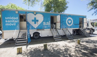 EL OPERATIVO SANITARIO PARA EL DIAGNSTICO DE COVID-19 SE REALIZA EN LA PLAZA CARLOS IDAHO GESELL