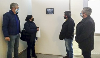 SE DESCUBRI UNA PLACA EN HONOR A NATALIA SOTO