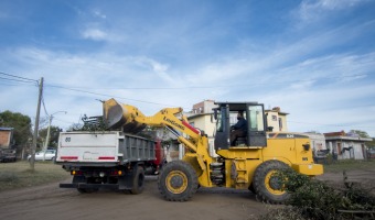 AVANZAN LOS TRABAJOS DE LIMPIEZA Y MANTENIMIENTO DE CALLES