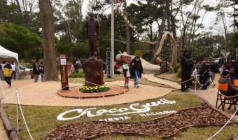 POTENCIADA POR LA CHOCOGESELL, LA CIUDAD RECIBI LA VISITA DE MS DE 47 MIL TURISTAS DURANTE EL FIN DE SEMANA LARGO