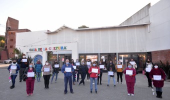 RECONOCIMIENTOS A PERSONAL DE SALUD DE LA CAMPAA DE VACUNACIN