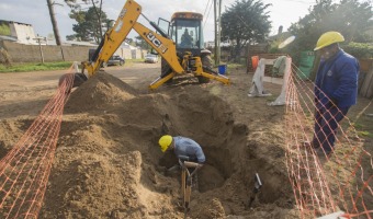 AVANZA LA OBRA DE CLOACAS EN LA CARMENCITA