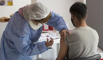 VACUNA LIBRE PARA MAYORES DE 18 CON COMORBILIDADES Y PERSONAL DE EDUCACIN