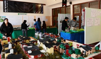 Se realiz la 30 Expotcnica del Juan Luis Vives
