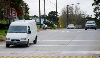 La Comuna trabaja en la colocacin de reductores de velocidad