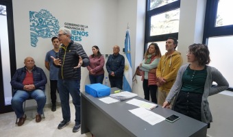 SE FIRMARON 26 CONTRATOS DEL PROGRAMA LOTES CON SERVICIOS
