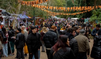 CON MS DE 100 PRODUCTORES GASTRONMICOS Y 200 ARTESANOS, LA CHOCOGESELL SIGUE CONVOCANDO MULTITUDES