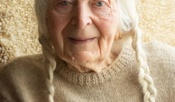 𝗙𝗲𝗹𝗶𝘇 𝗰𝘂𝗺𝗽𝗹𝗲𝗮𝗼𝘀, 𝗦𝗼𝗻𝗷𝗮 𝗧𝗼𝗺𝘆𝘀!