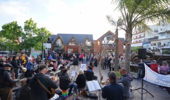 La memoria viva: Se celebraron los 50 aos de la APDH y 10 de la APDH Regional Tuy