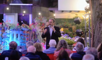 MAR DE LAS PAMPAS EN CONCIERTO DESLUMBR� BAJO LAS ESTRELLAS