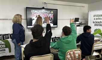 EL CFI N.� 1 DE VILLA GESELL INAUGUR� UNA NUEVA AULA TECNOL�GICA