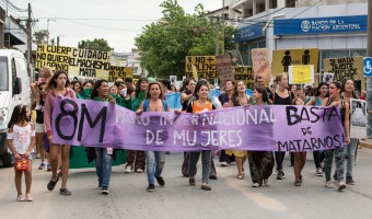 Las geselinas marcharon en el Da Internacional de la Mujer