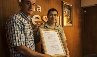 Carlitos ya es ciudadano ilustre de Villa Gesell